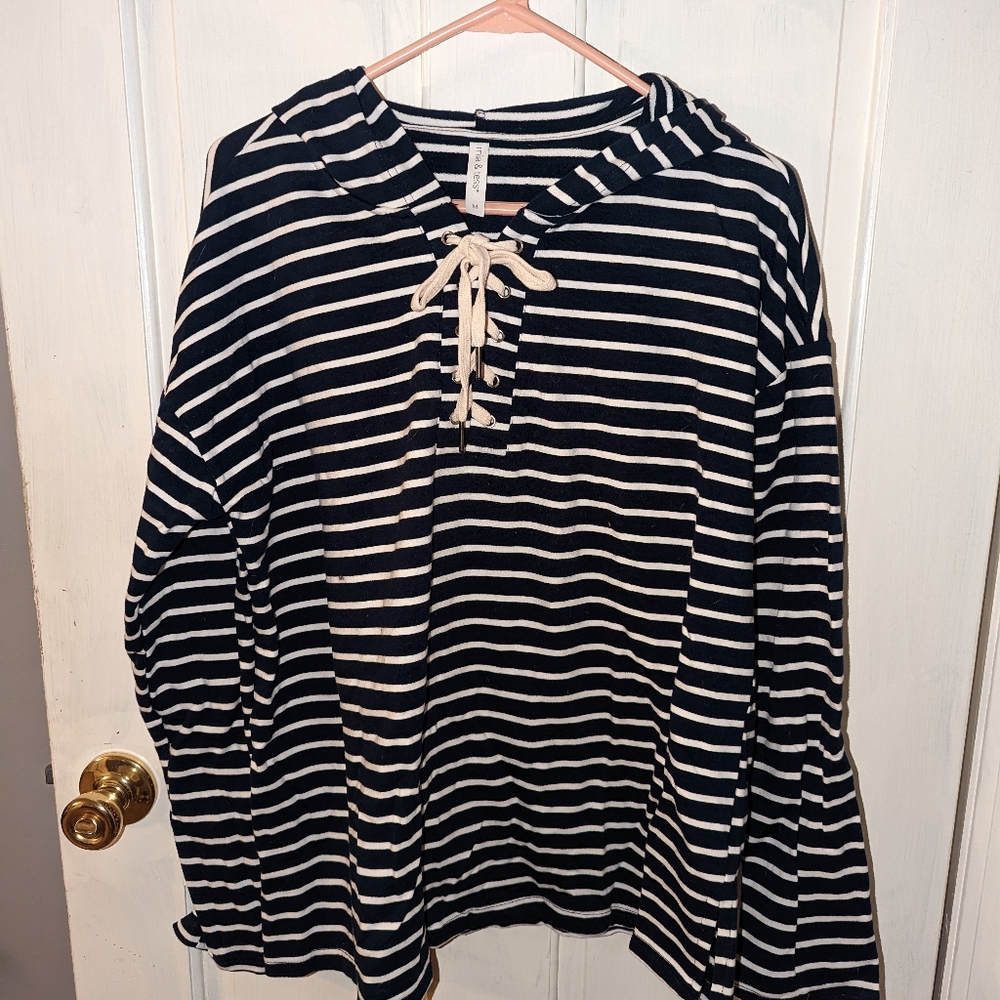 Like new sweatshirt